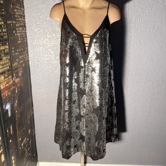 XOXO dress: A-line V-neck mini w silver sequins lined w black stars - L - Picture 2 of 16
